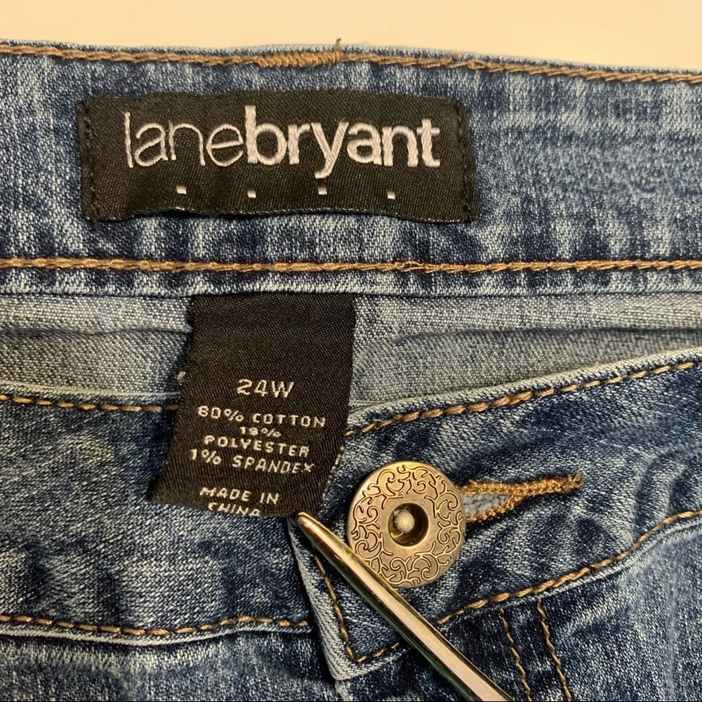 LANE BRYANT Denim Raw Hem Flare Skirt Sz 24W